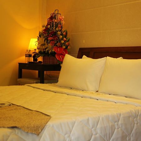 Hue Family Boutique Homestay Екстериор снимка