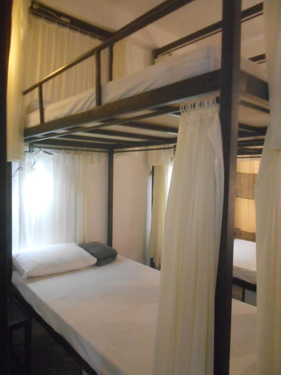 Hue Family Boutique Homestay Екстериор снимка