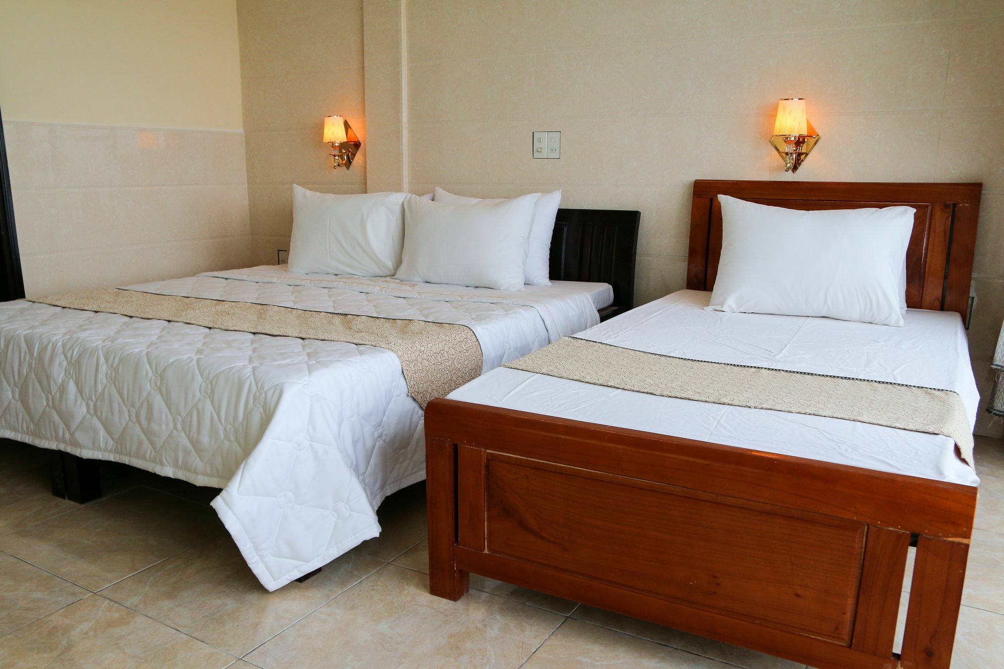Hue Family Boutique Homestay Екстериор снимка