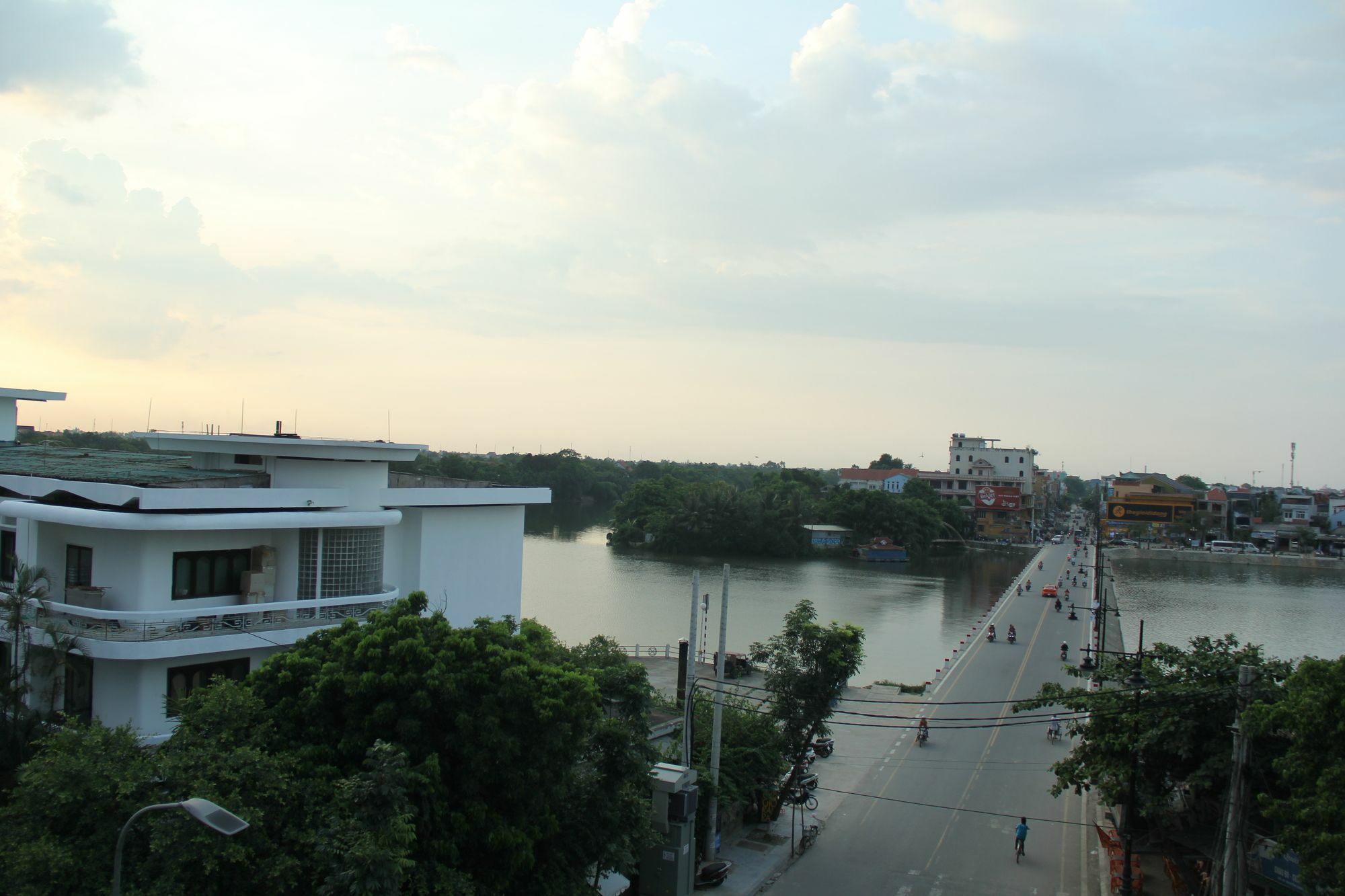 Hue Family Boutique Homestay Екстериор снимка