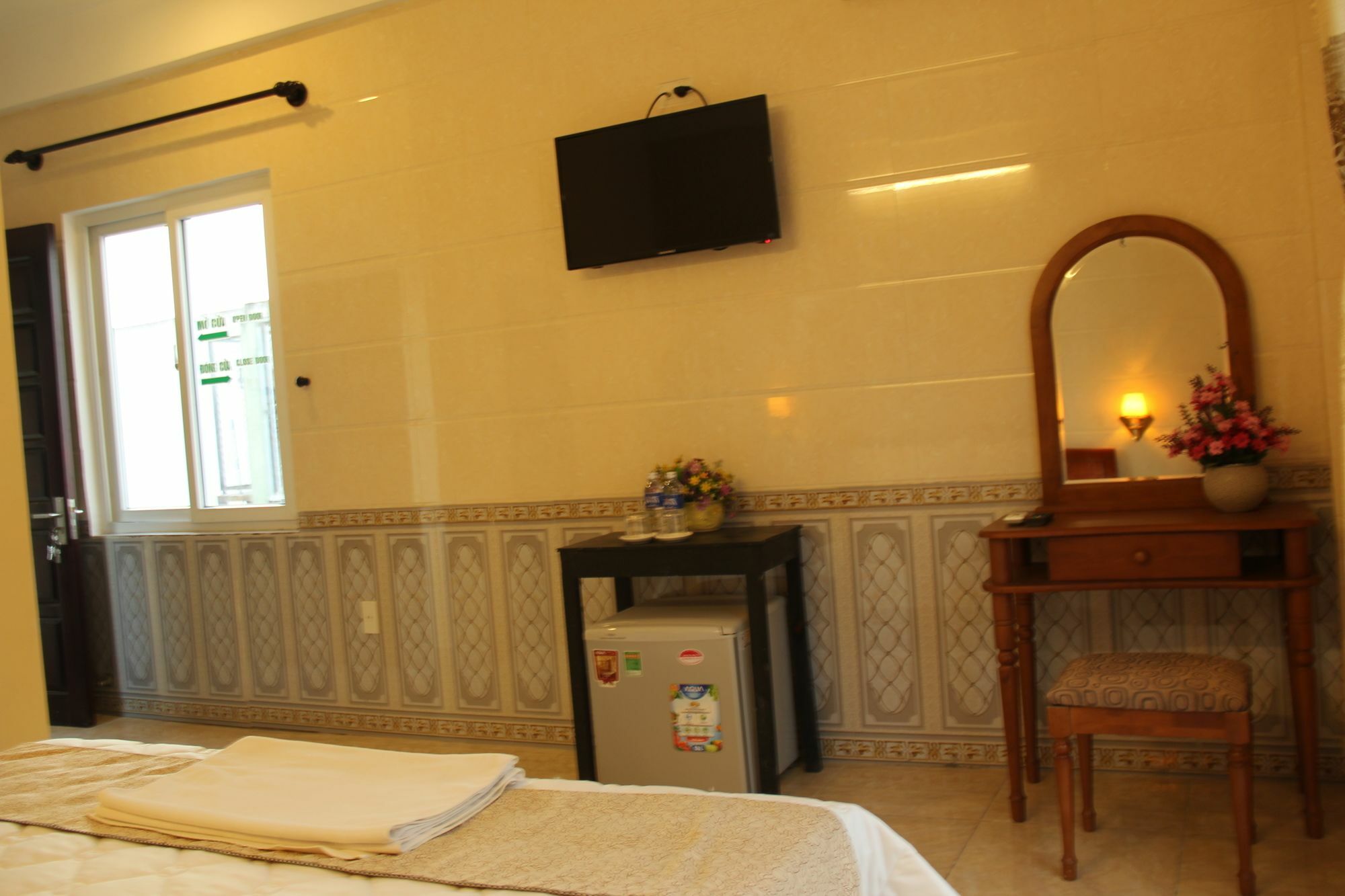Hue Family Boutique Homestay Екстериор снимка