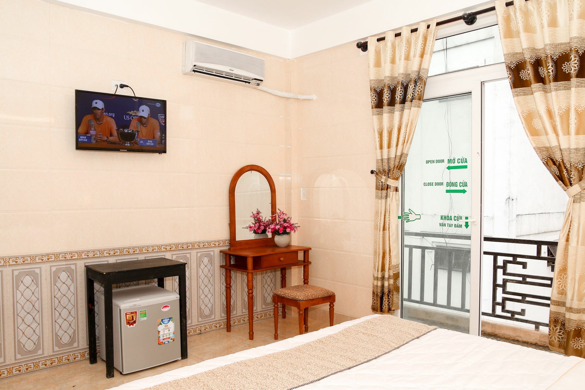 Hue Family Boutique Homestay Екстериор снимка