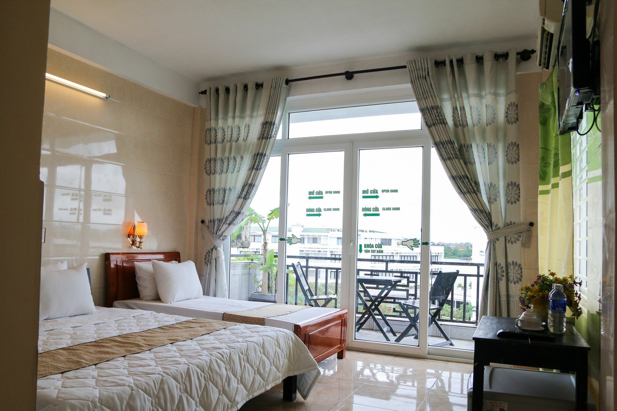 Hue Family Boutique Homestay Екстериор снимка