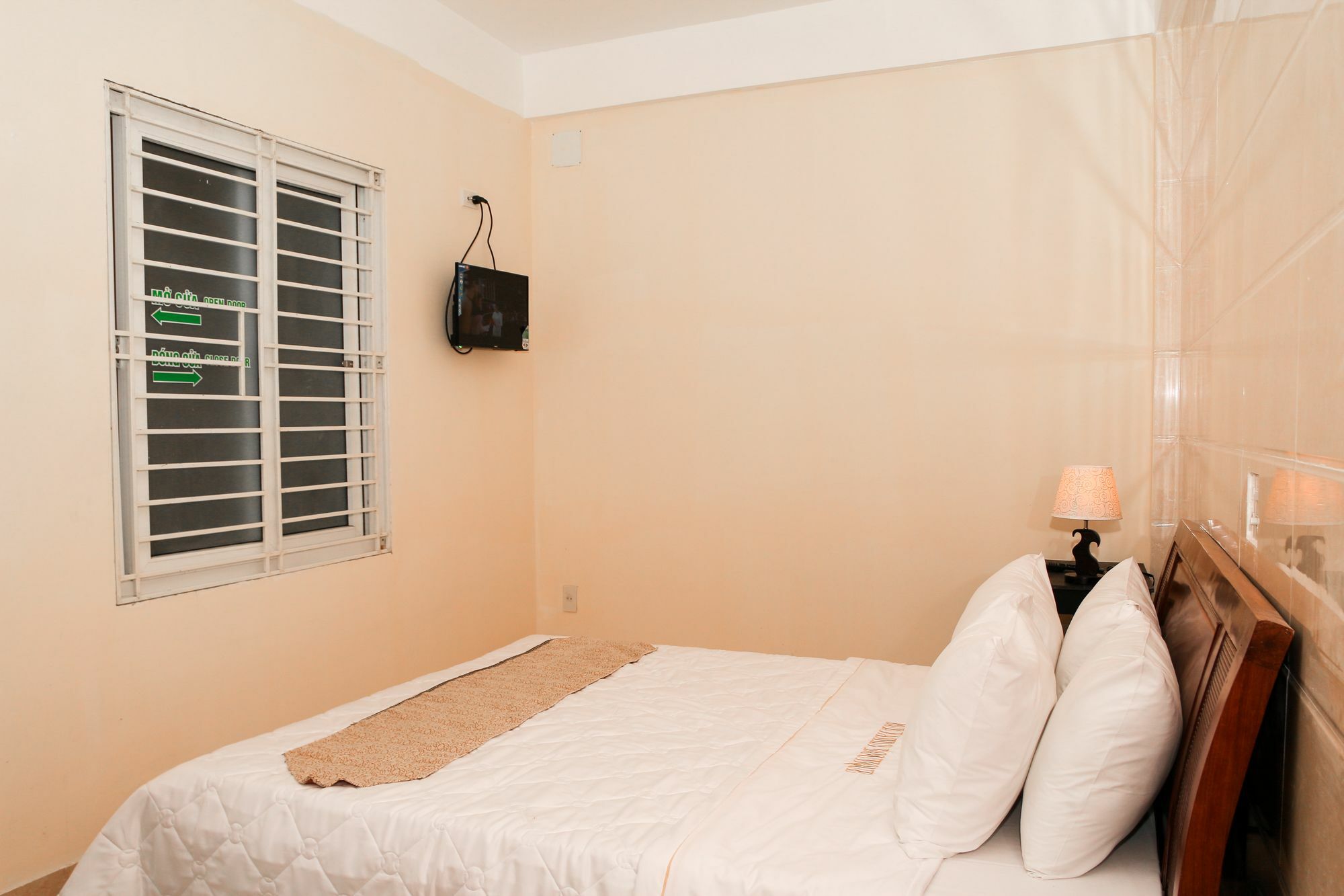 Hue Family Boutique Homestay Екстериор снимка