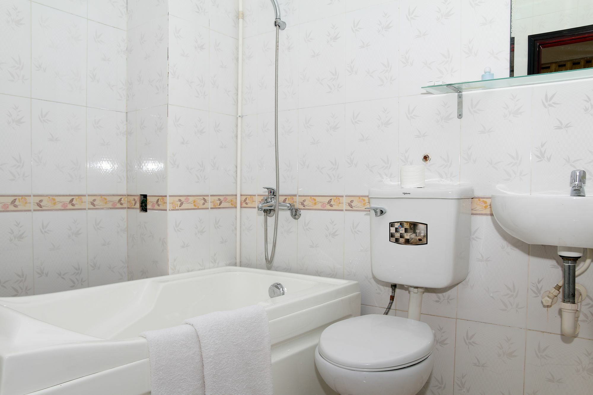 Hue Family Boutique Homestay Екстериор снимка
