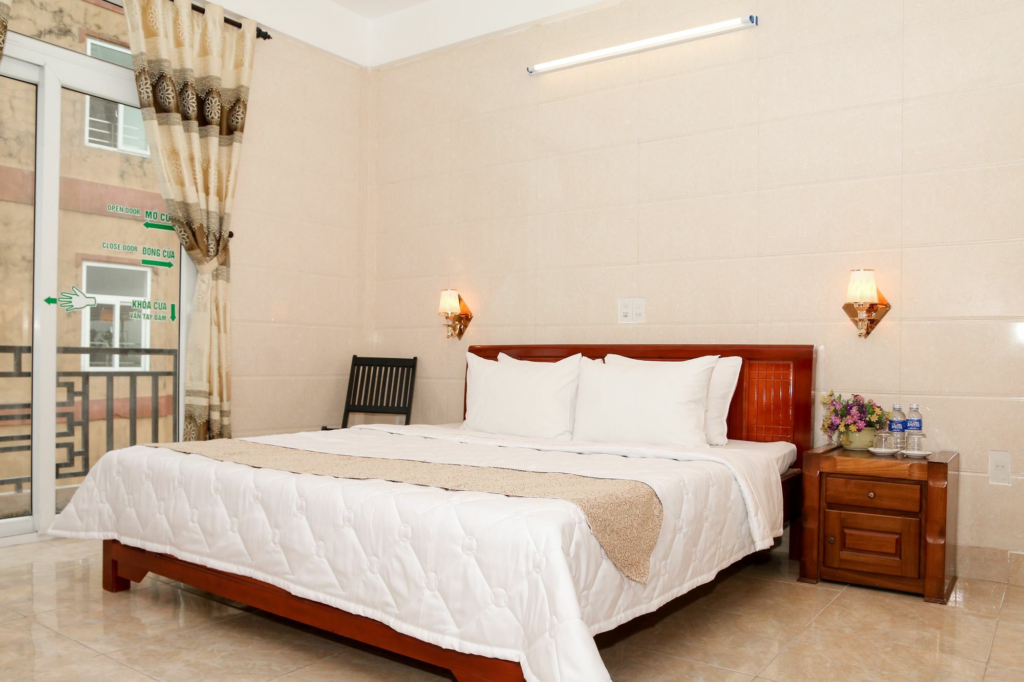 Hue Family Boutique Homestay Екстериор снимка